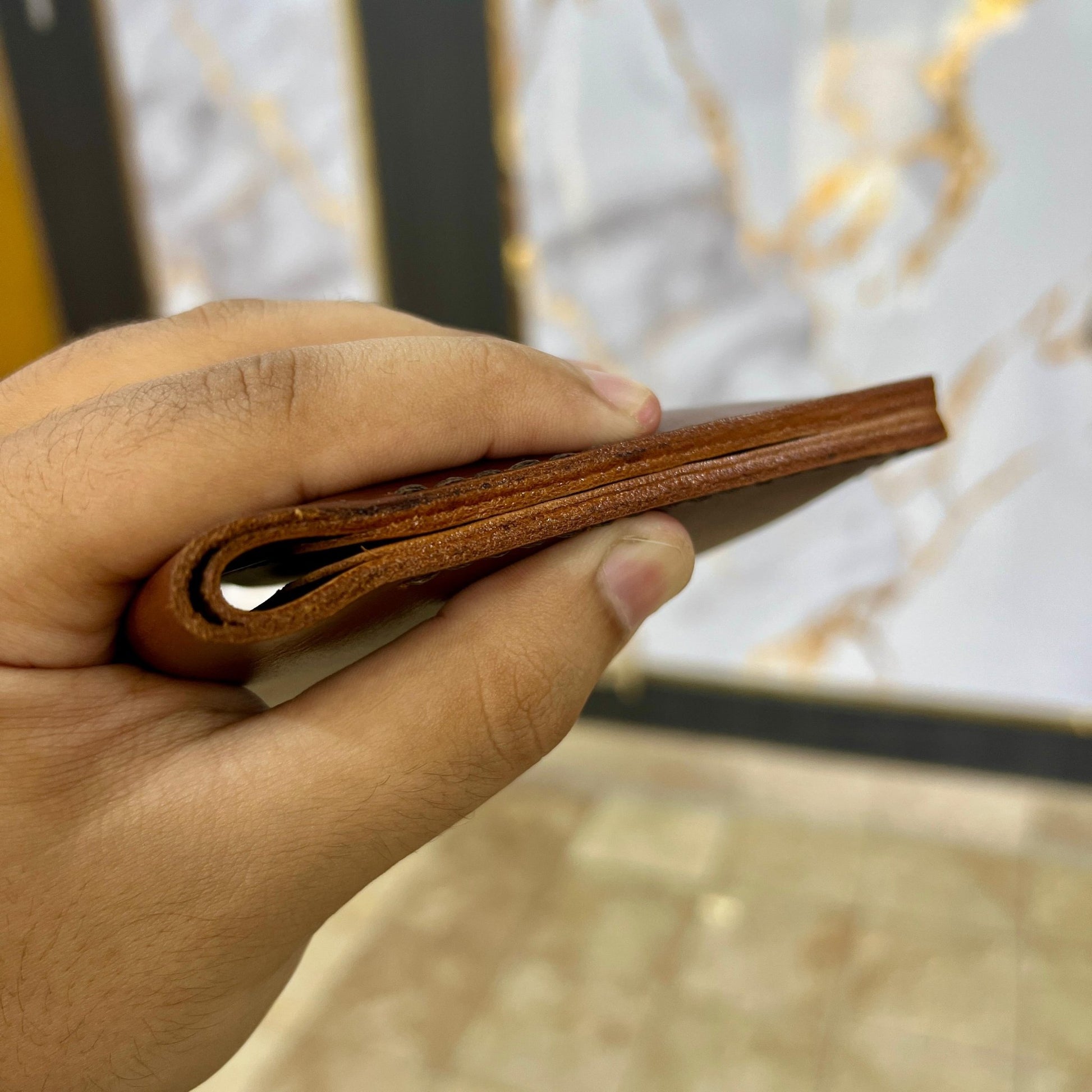 Meeras Handmade Bifold Wallet - The Classic Brown - Meeras Leather